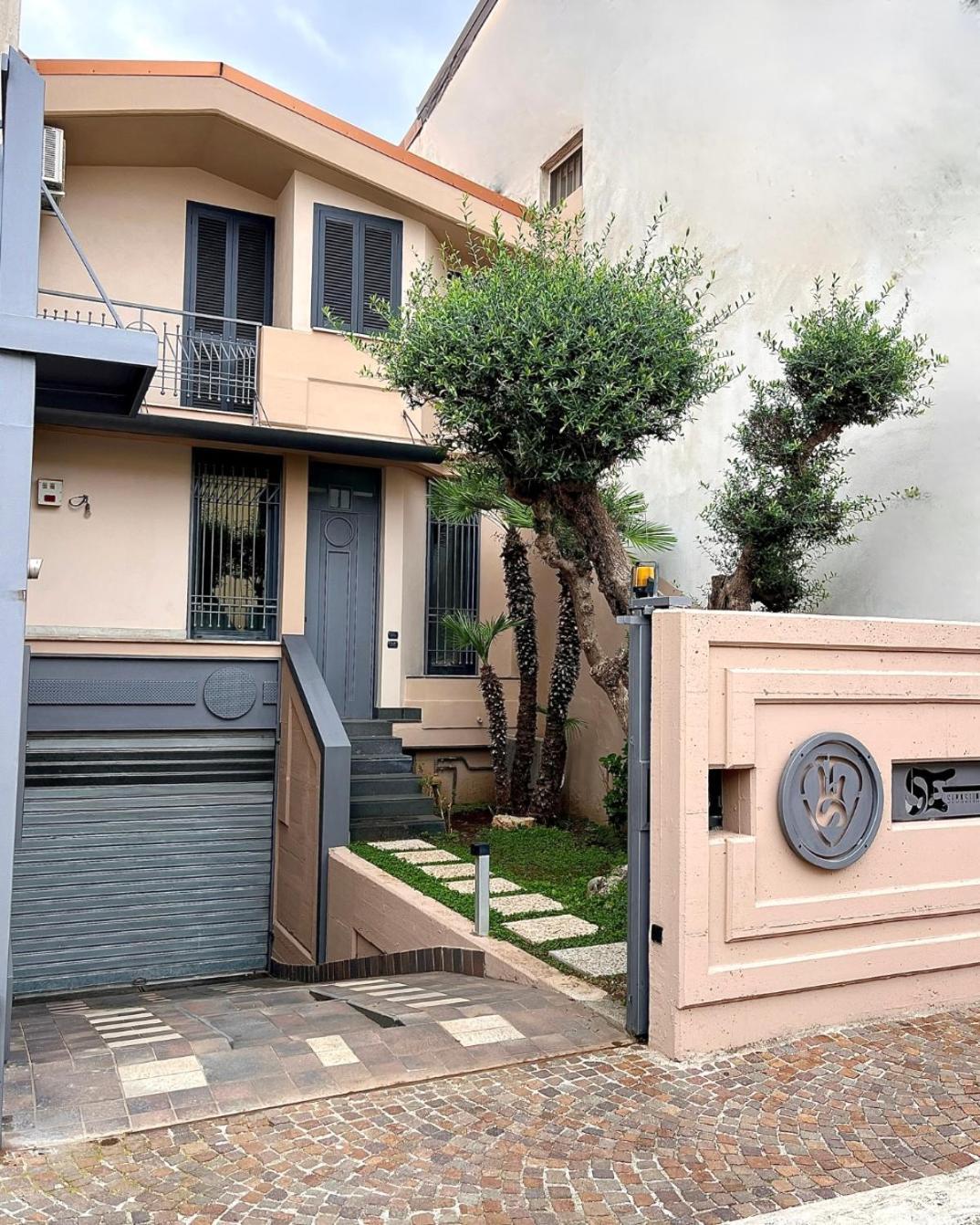Il Villino B&B - Napoli/Pompei/Sorrento/Costiera Brusciano Екстериор снимка